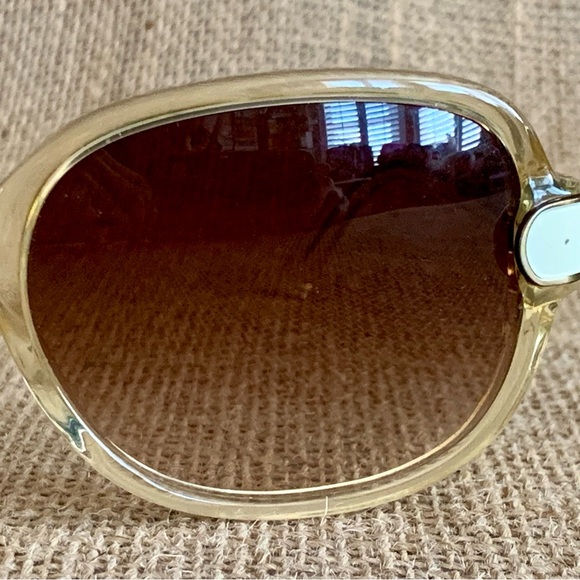 CHLOE Magnolia Gradient Sunglasses Soft Square Frames Brown Gradient Lenses - Picture 11 of 14